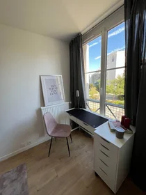 Quarto privado em Cergy, 95800, imagem 16 de 35