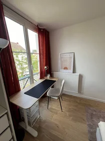 Quarto privado em Cergy, 95800, imagem 24 de 35