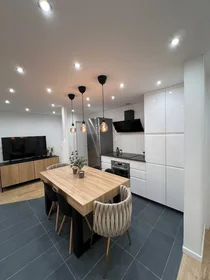 Quarto privado em Cergy, 95800, imagem 4 de 35