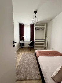 Quarto privado em Cergy, 95800, imagem 10 de 35