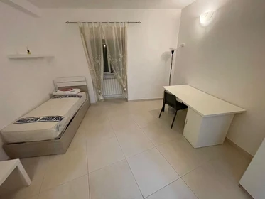 Alquiler de habitaciones por meses en Napoli