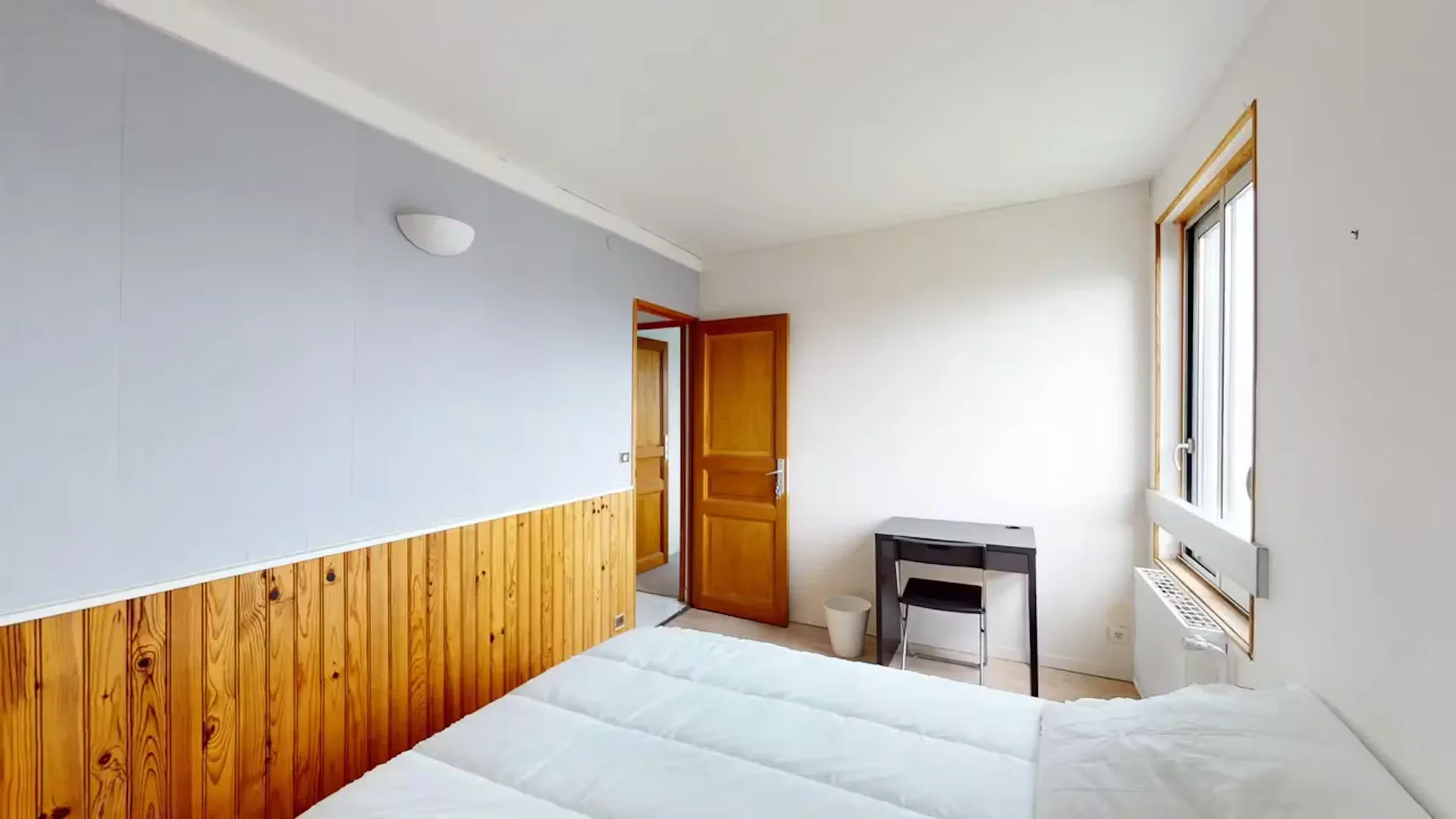Quarto de estudante funcional perfeito para estudar em 