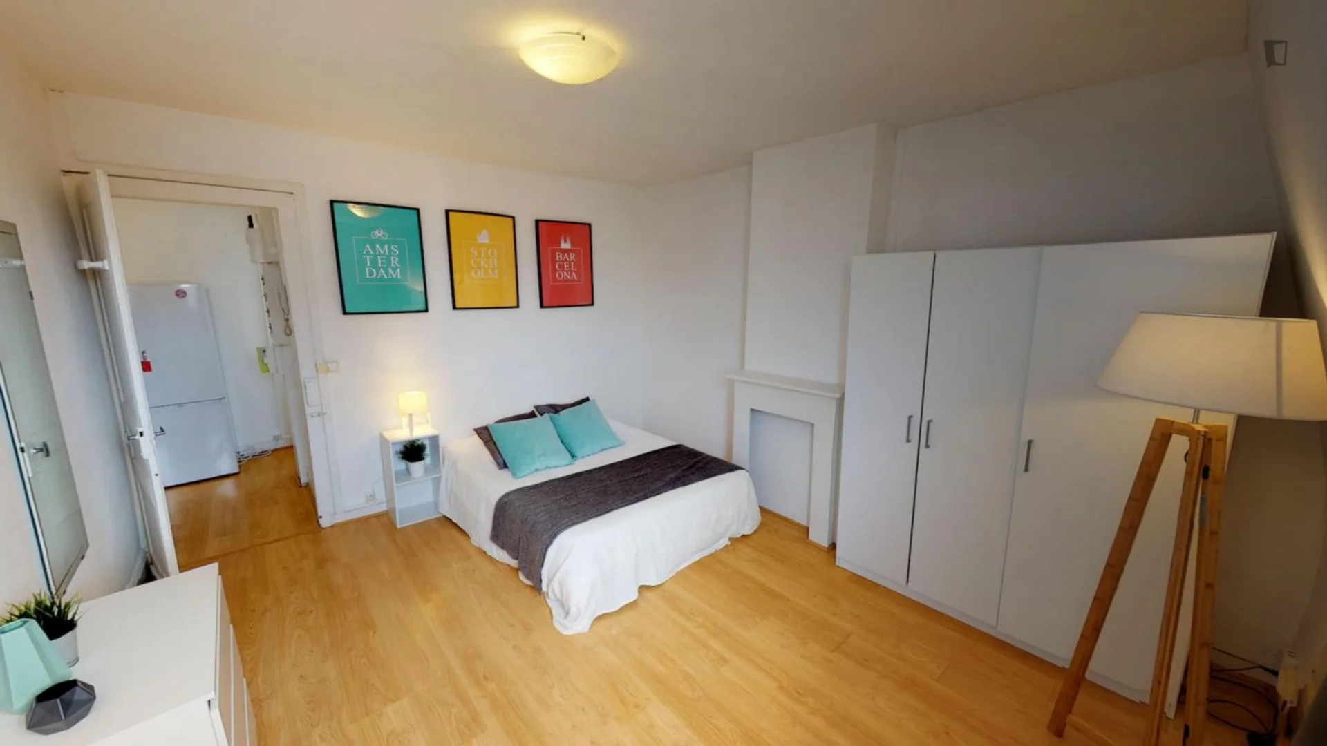 Studentenfreundliches Zimmer in  mit modernen Annehmlichkeiten