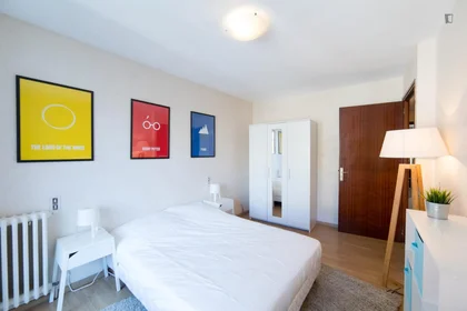 Privatzimmer in der Boulevard Lascrosses, bild 1 von 14