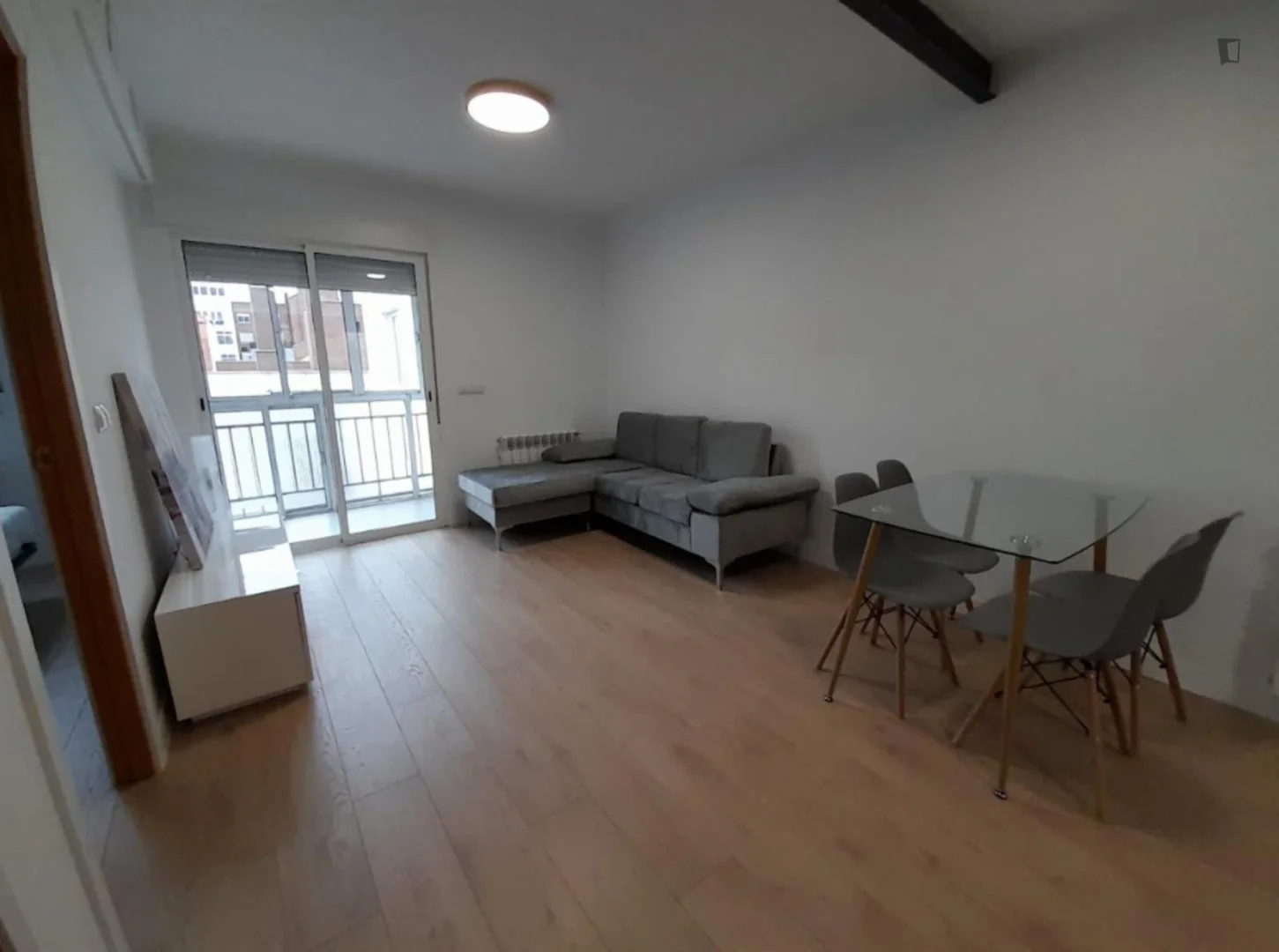 Budgetfreundliches Studentenzimmer in Campusnähe in 