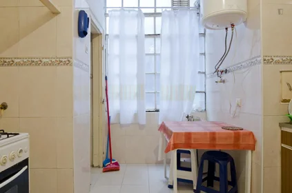 Privatzimmer in der Rua Ângela Pinto, bild 7 von 23