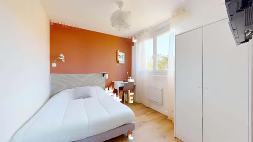 Özel oda konumu 622 Rue de Centrayrargues, 34000 Montpellier, France, 3 24 görüntüsü