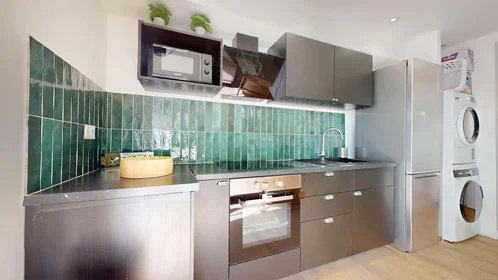 Özel oda konumu 622 Rue de Centrayrargues, 34000 Montpellier, France, 11 23 görüntüsü