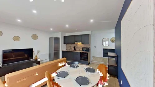Quarto privado em 23 Rue Jean Jaurès, 29200 Brest, France, imagem 18 de 27