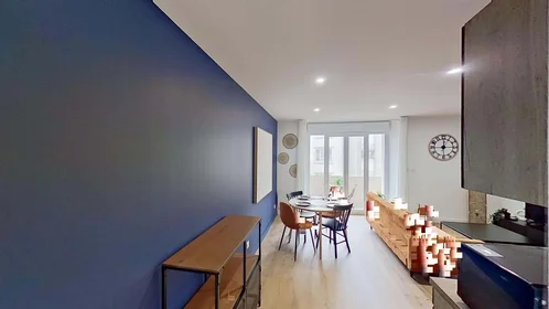 Quarto privado em 23 Rue Jean Jaurès, 29200 Brest, France, imagem 25 de 27