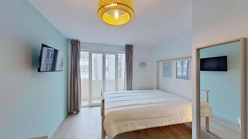 Quarto privado em 23 Rue Jean Jaurès, 29200 Brest, France, imagem 8 de 27