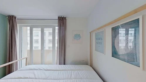 Quarto privado em 23 Rue Jean Jaurès, 29200 Brest, France, imagem 9 de 27