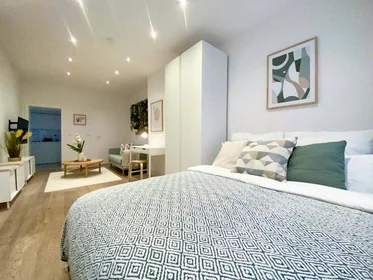 Appartamento intero in Klarissenstraße, 41460 Neuss, Germany, immagine 1 di 10