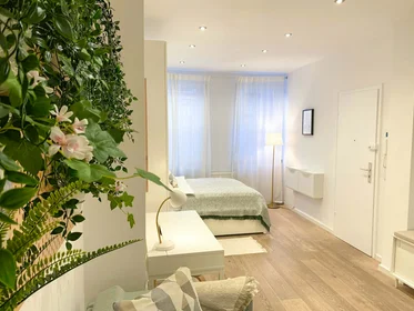Gesamte Unterkunft in der Klarissenstraße, 41460 Neuss, Germany, bild 2 von 22