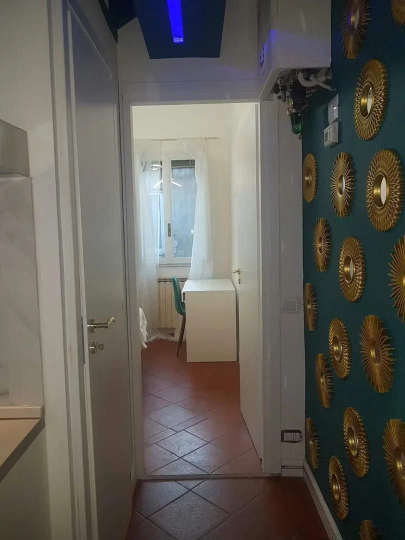 Quarto de estudante económico com localização conveniente em