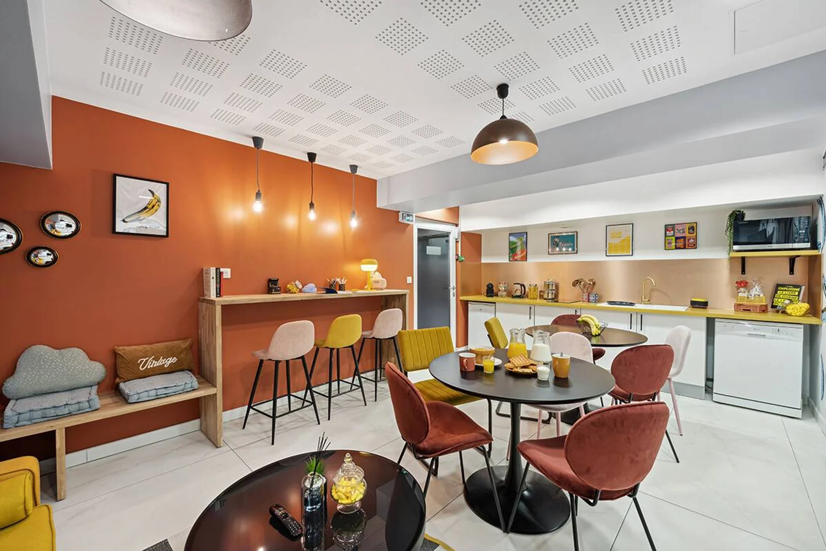 Habitación asequible para estudiantes con buena iluminación en 