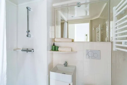 Habitación privada en residencia en Nancy, 54000, imagen 11 de 17