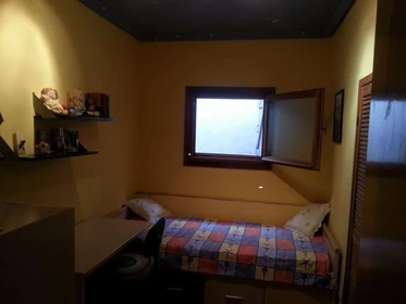 Zimmer mit Doppelbett zu vermieten Sant-cugat-del-valles