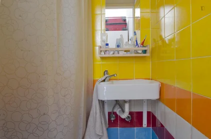 Privatzimmer in der Avenida Almirante Reis, bild 8 von 12