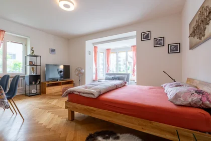 Całe miejsce Eggfluhstrasse, Bachletten, obraz 4 10