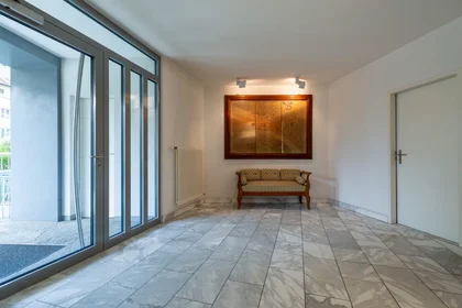 Całe miejsce Eggfluhstrasse, Bachletten, obraz 9 10