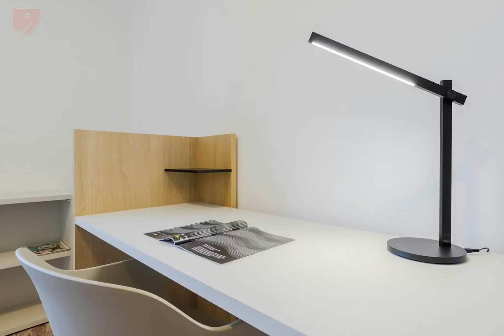 Chambre d'étudiant à  avec espace d'étude et installations communes