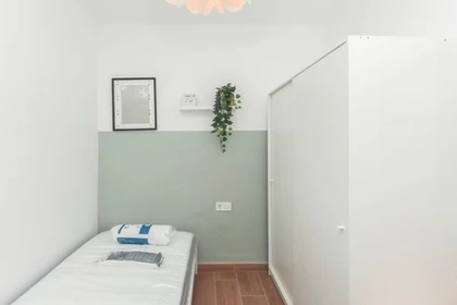 Günstiges Privatzimmer in Reus