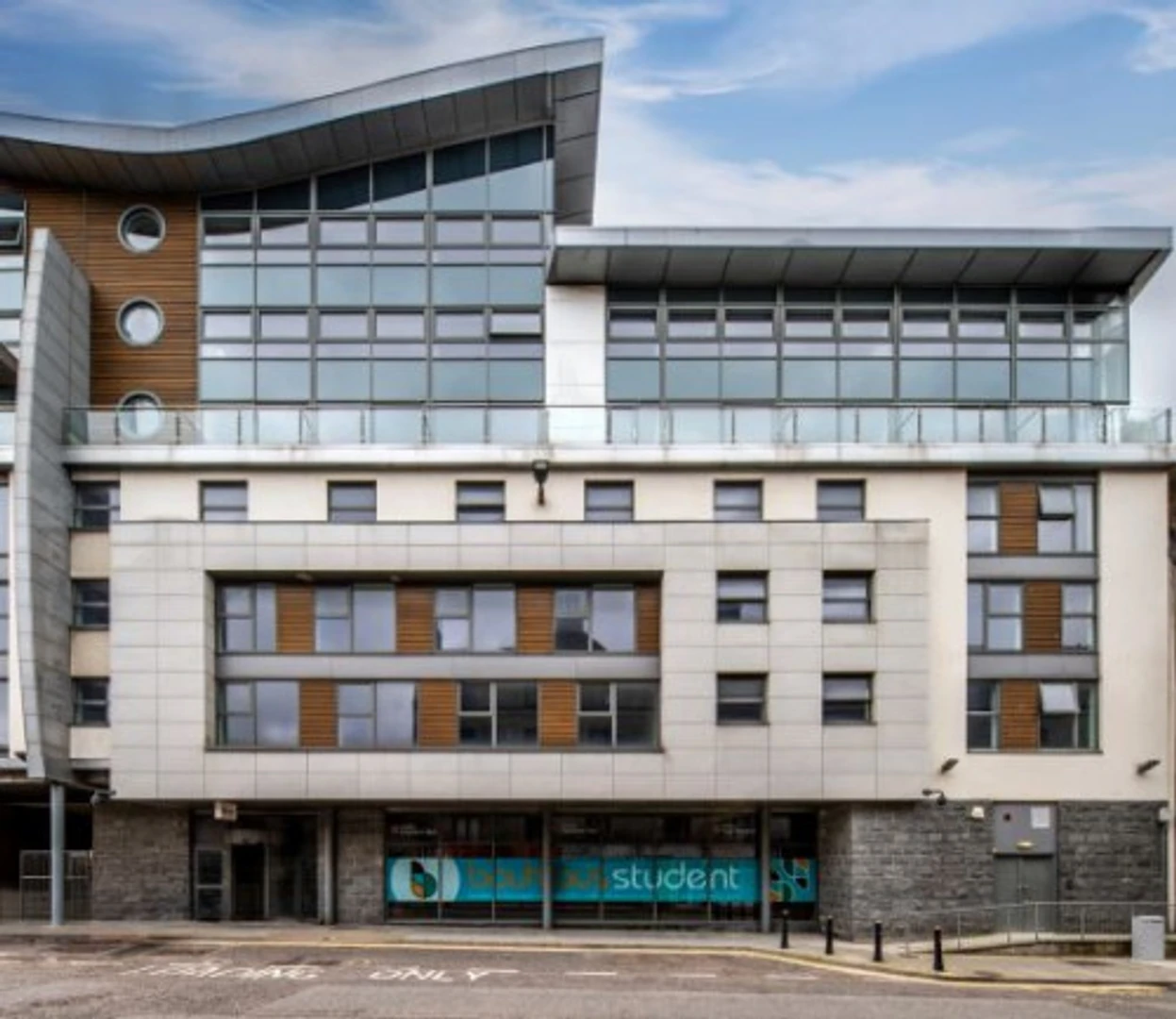 Chambre d'étudiant bon marché à proximité du campus dans 