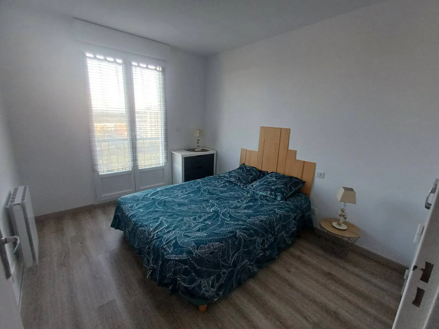Chambre d'étudiant bon marché à proximité du campus dans 