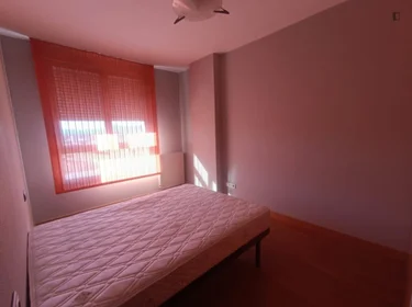 Habitación privada en Calle Paseo de Anelier, imagen 1 de 11