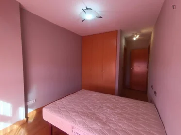 Habitación privada en Calle Paseo de Anelier, imagen 2 de 11
