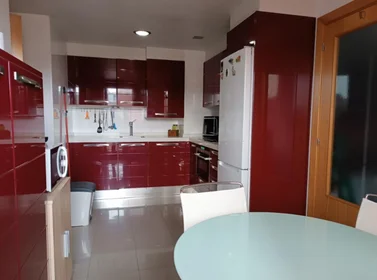 Habitación privada en Calle Paseo de Anelier, imagen 6 de 11