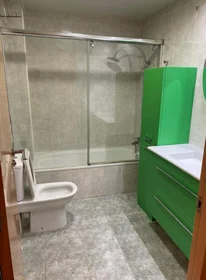 Habitación privada en Calle Paseo de Anelier, imagen 8 de 11