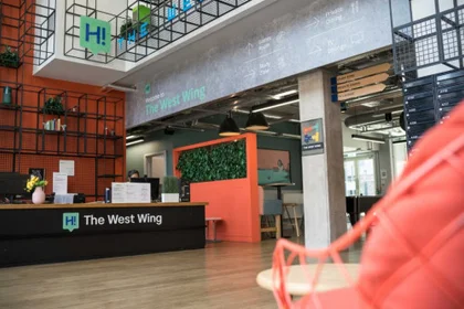 Chambre privée à West Wing Cardiff CF24 0JU, image 1 de 10