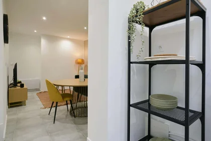 Chambre privée à 4 Rue du Grand Fossart, 59300 Valenciennes, France, image 21 de 25