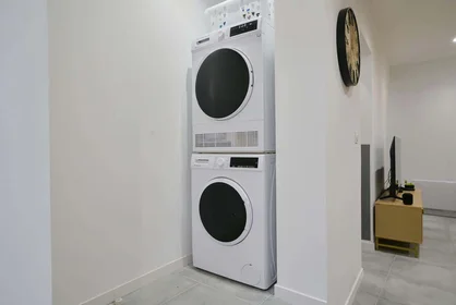 Chambre privée à 4 Rue du Grand Fossart, 59300 Valenciennes, France, image 22 de 25