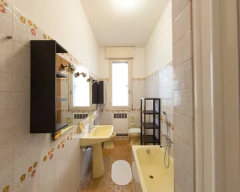 Private room at Via Benedetto Marcello, image 27 of 29