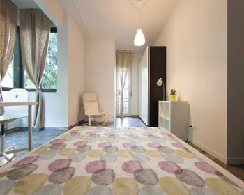 Private room at Via Benedetto Marcello, image 6 of 29