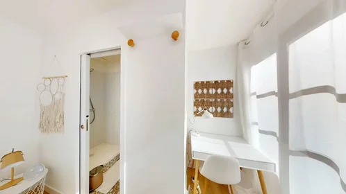Zimmer zur Miete in einer WG in {area}