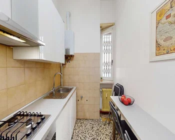 Quarto privado em Via Anco Marzio, imagem 6 de 18