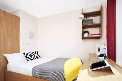 Quarto para alugar num apartamento partilhado em Birmingham