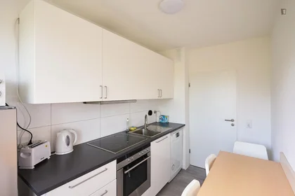 Habitación privada en Kölner Landstr., imagen 6 de 13