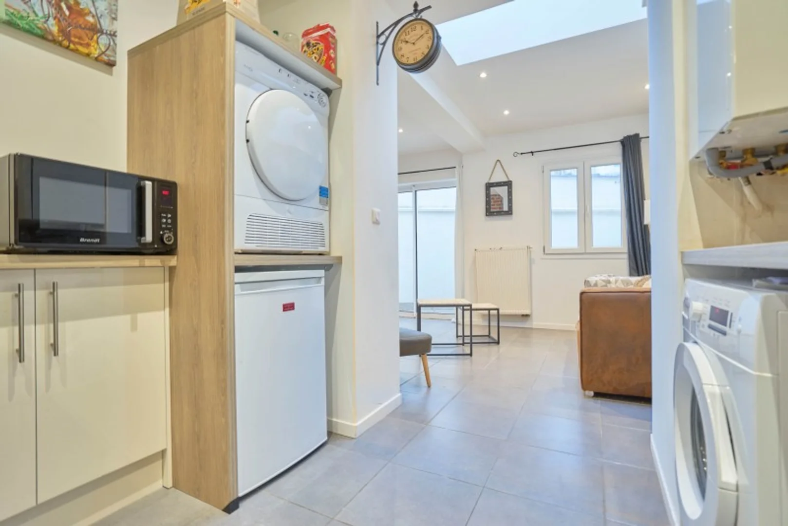 Budget-friendly student room close to campus in 