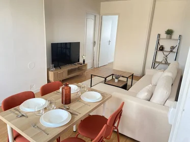 Habitación privada en Rouen, 76100, imagen 1 de 10