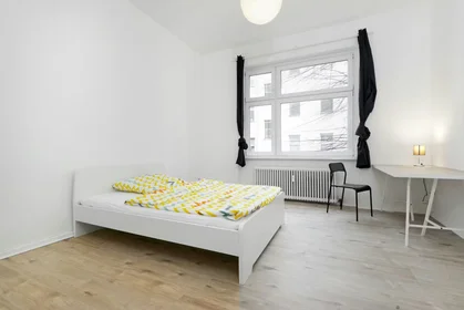 Stanza privata in Lübbener Straße, Kreuzberg, immagine 1 di 10