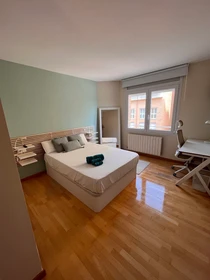 Alquiler de habitaciones por meses en Girona