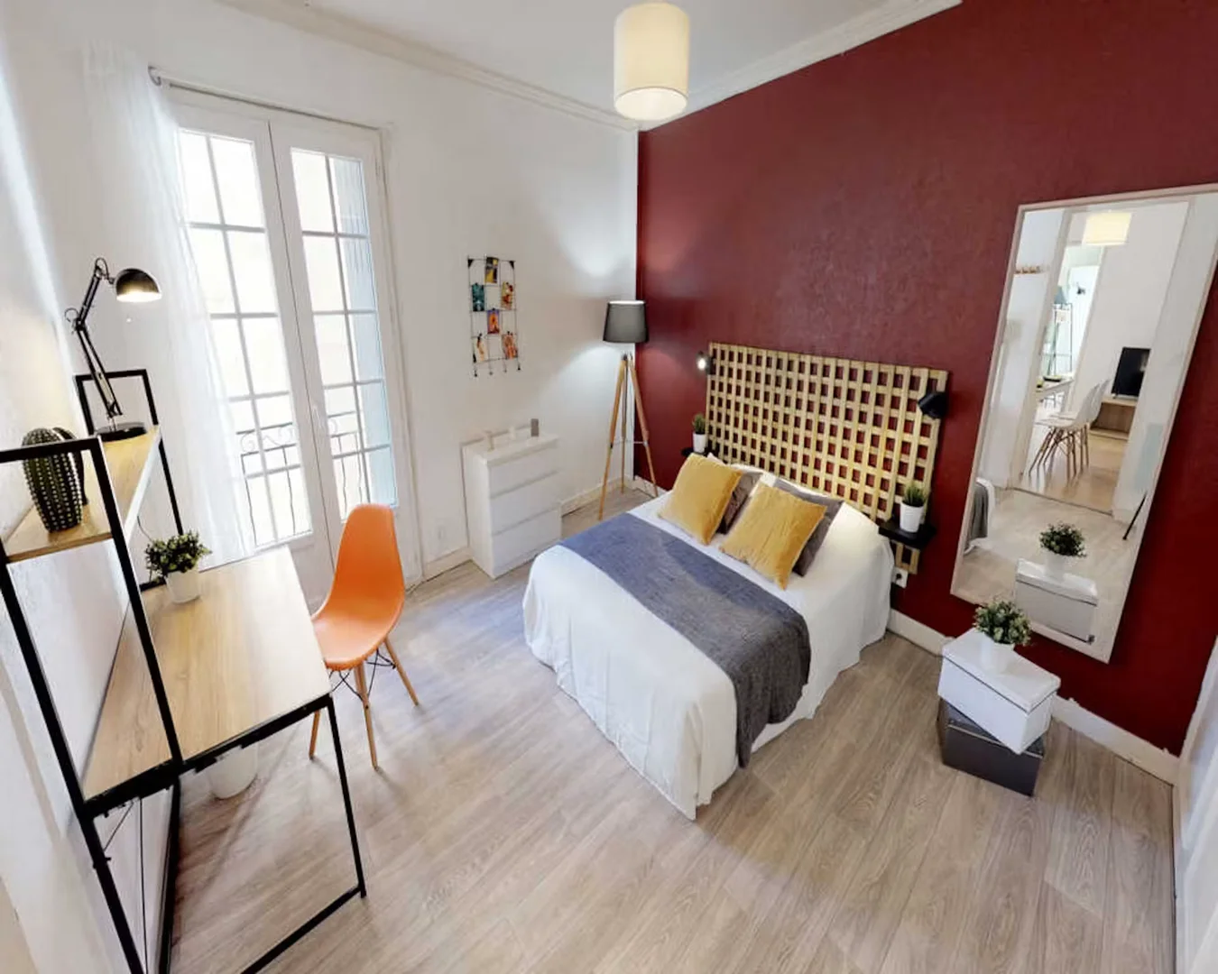 Chambre d'étudiant confortable et spacieuse dans 