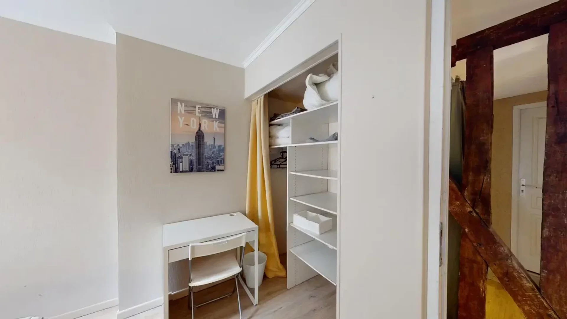 Habitación para estudiantes en  con modernas comodidades