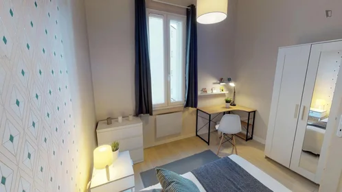 Özel oda konumu Cours Gambetta, 3 17 görüntüsü