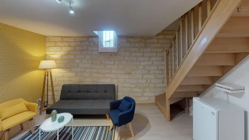 Chambre privée à Cours Gambetta, image 6 de 17